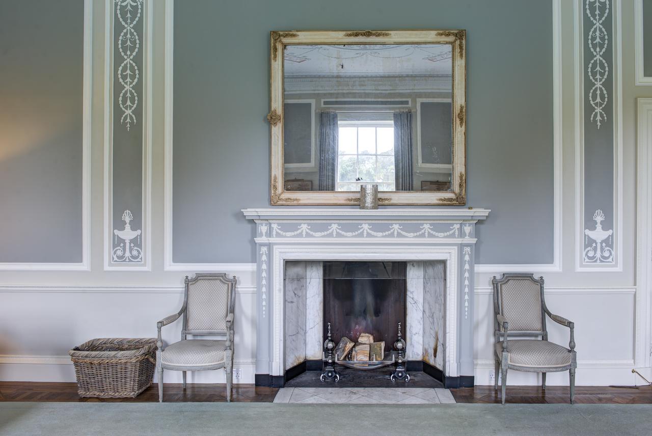 Saltmarshe Hall Экстерьер фото